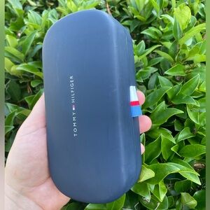 Tommy Hilfiger Blue Glasses Case